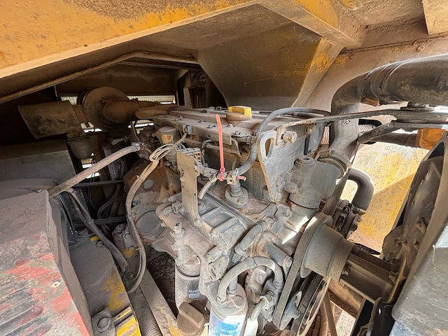 Rubble master - rm60 met nieuwe motor - mobiele breekinstallatie - afbeelding 8 van  22