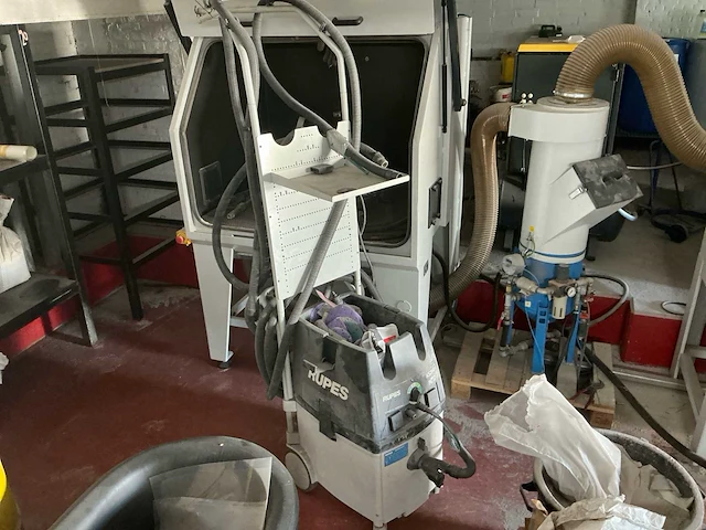 Rubes ks260 pneumatische handschuurmachine met stofzuiger - afbeelding 1 van  6