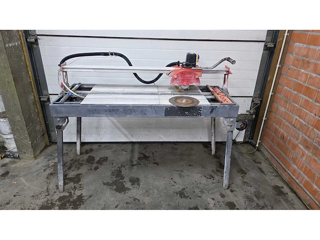 Rubi - dc250 - tegelzaagmachine - afbeelding 2 van  4