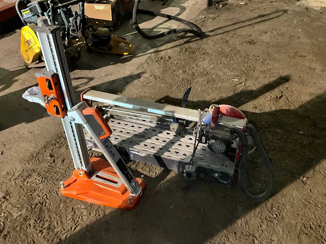 Rubi 200 tegelzaagmachine - afbeelding 1 van  4