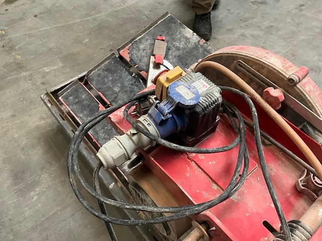 Rubi dr350 steenzaagmachine - afbeelding 5 van  6