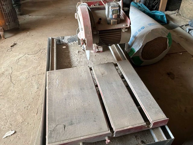 Rubi steenzaagmachine - afbeelding 2 van  10