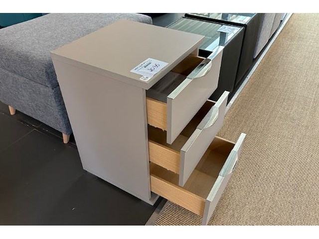 Rubin commode - afbeelding 2 van  5