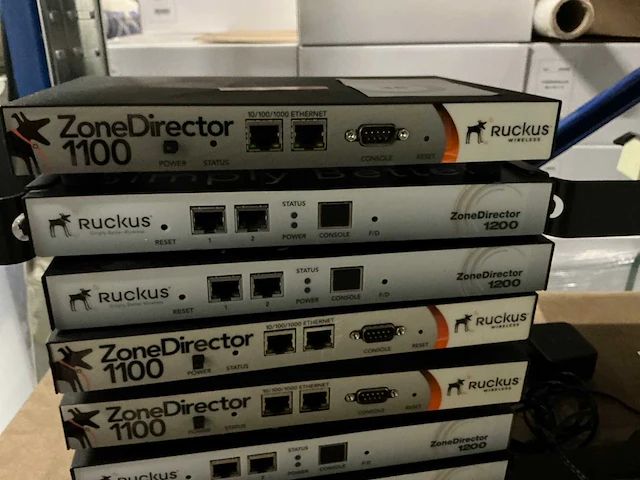 Ruckus zonedirector wlan controller (7x) - afbeelding 2 van  4