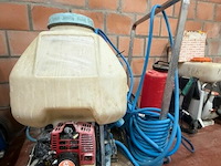 Rugspoeier - afbeelding 1 van  2