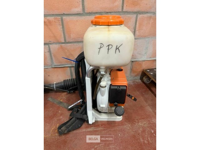 Rugspoeier - afbeelding 2 van  4