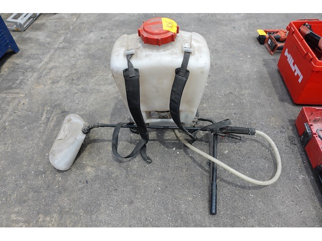 Rugsproeier solo - afbeelding 2 van  3