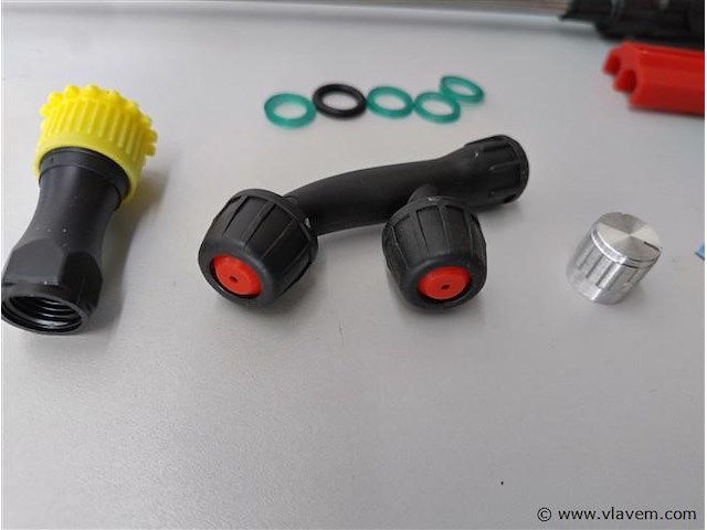 Rugspuit op accu 16l - afbeelding 7 van  9