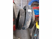 Ruim assortiment aan buizen en slangen - afbeelding 6 van  13