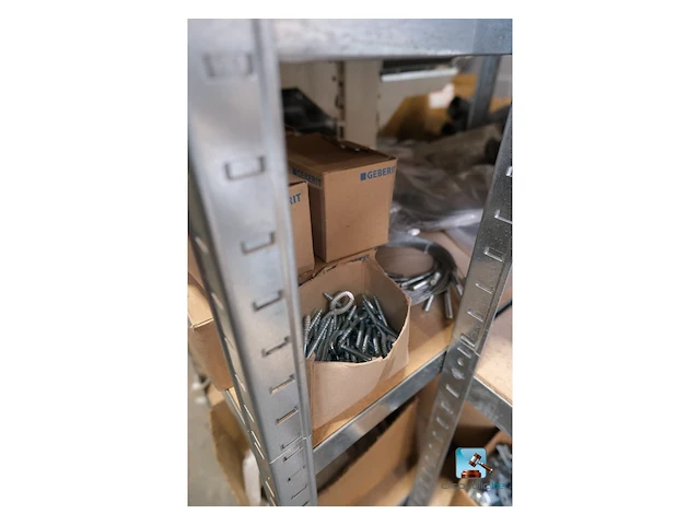 Ruim assortiment bevestigingsmiddelen en schroeven - afbeelding 25 van  25