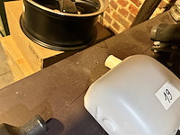 Ruitensproeier reservoir 911 - afbeelding 2 van  3