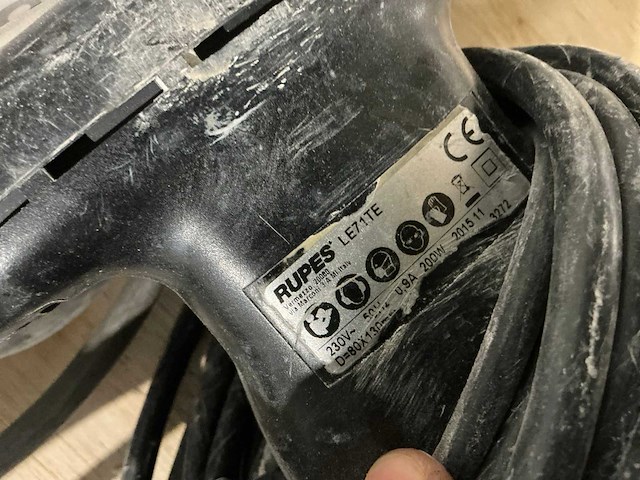 Rupes le71te vlakschuurmachine + milwaukee ag 10-125 slijpmachine - afbeelding 5 van  9