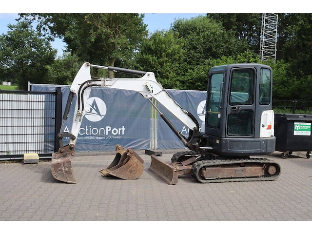 Rupsgraafmachine bobcat e32 diesel 24kw 2018 - afbeelding 1 van  1