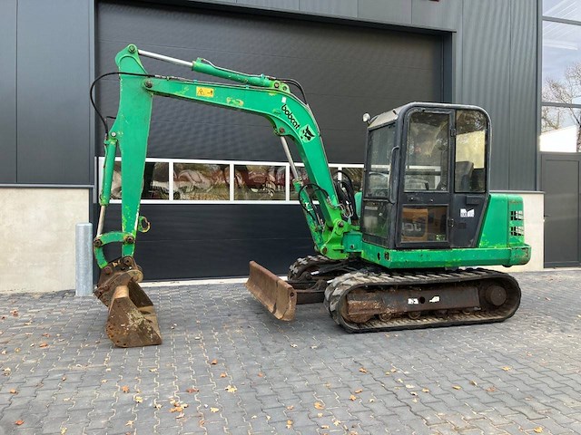 Rupsgraafmachine bobcat x335 diesel 1994 - afbeelding 1 van  1