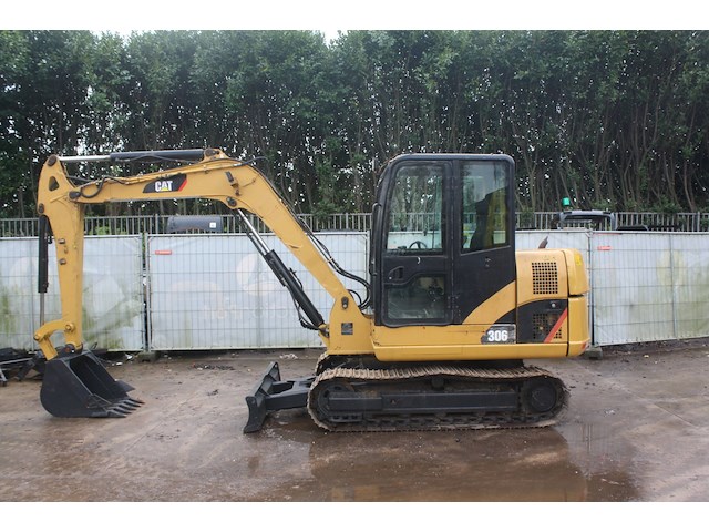 Rupsgraafmachine caterpillar 306 diesel 2012 - afbeelding 1 van  1