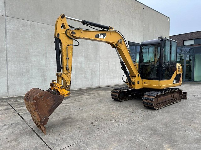 Rupsgraafmachine caterpillar 306 diesel 2013 - afbeelding 1 van  1