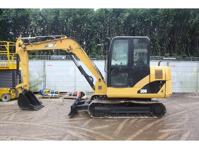 Rupsgraafmachine caterpillar 306 diesel 40.5kw 2011 - afbeelding 1 van  1