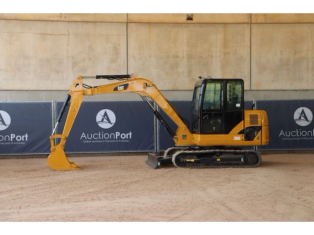 Rupsgraafmachine caterpillar 306d diesel 40.5kw 2014 - afbeelding 1 van  1