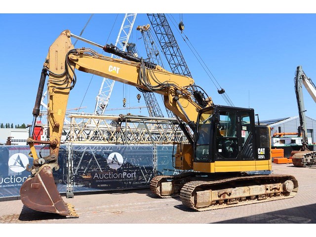 Rupsgraafmachine caterpillar 325fl diesel - afbeelding 1 van  1