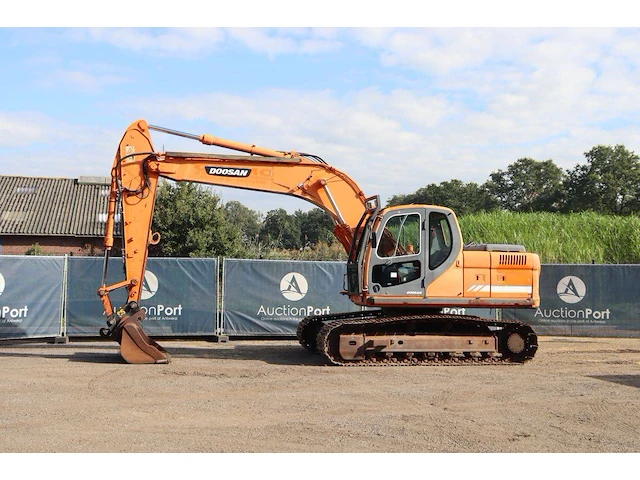Rupsgraafmachine doosan dx 180 lc diesel 88kw 2007 - afbeelding 1 van  1