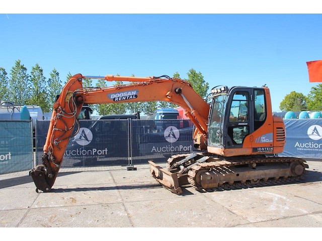 Rupsgraafmachine doosan dx140lcr diesel 81kw 2013 - afbeelding 1 van  1