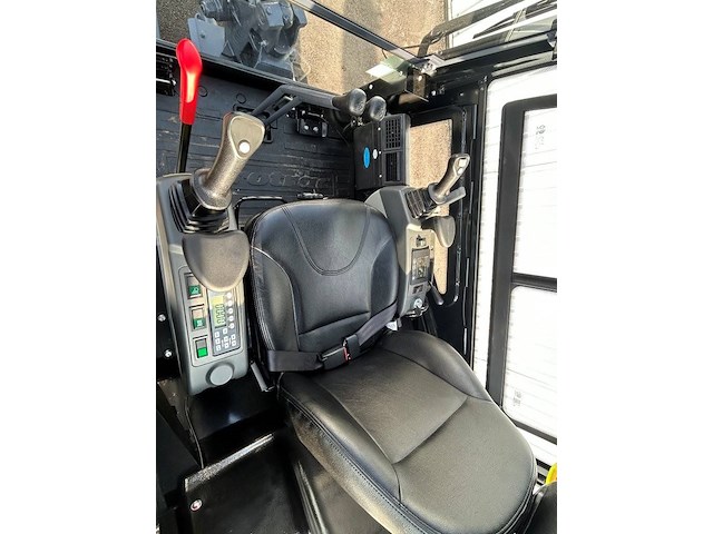 Rupsgraafmachine eurotrac he18 diesel nieuw - afbeelding 1 van  1