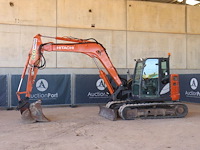 Rupsgraafmachine hitachi zaxis zx85usb-6 diesel 42kw 2020 - afbeelding 1 van  1