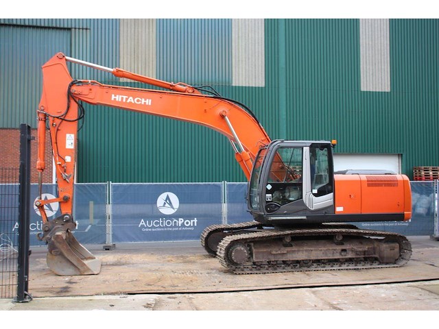 Rupsgraafmachine hitachi zx210lc-3 diesel 122kw 2008 - afbeelding 1 van  1