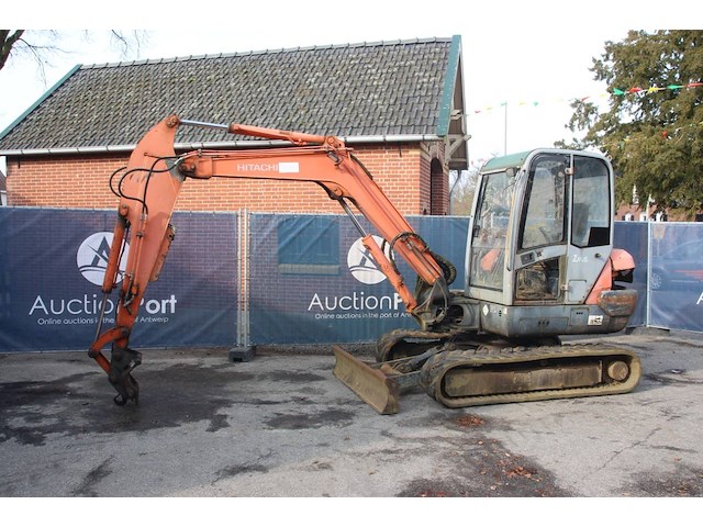 Rupsgraafmachine hitachi zx50 diesel 2004 - afbeelding 1 van  1
