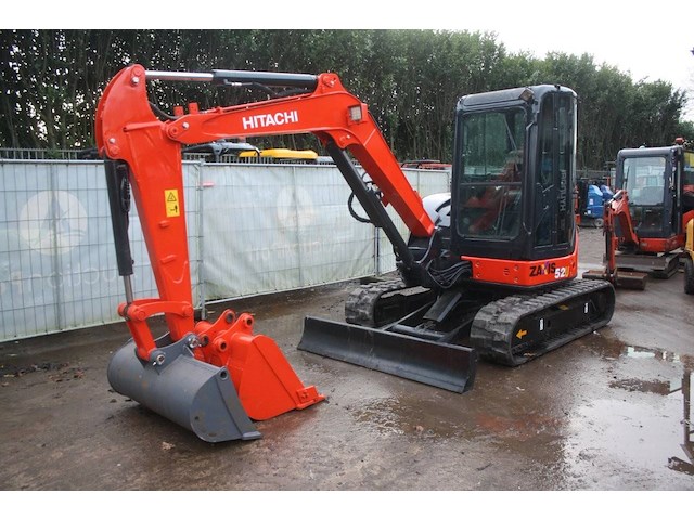 Rupsgraafmachine hitachi zx52u-3 diesel 2013 - afbeelding 1 van  1