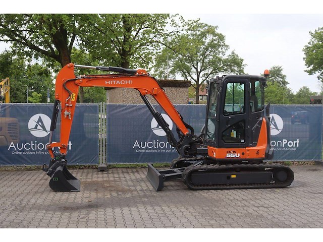 Rupsgraafmachine hitachi zx55u-6 clr diesel 29.1kw 2022 - afbeelding 1 van  1