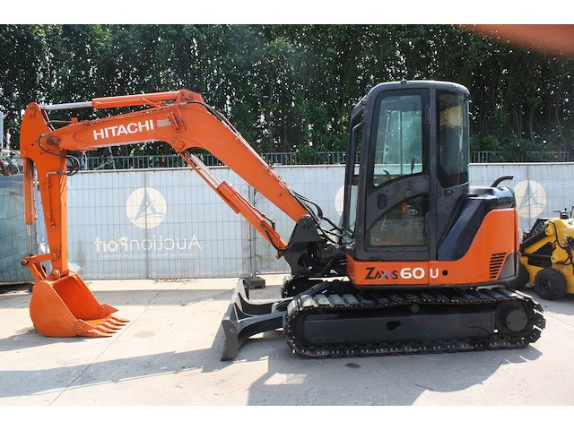 Rupsgraafmachine hitachi zx60u diesel 2013 - afbeelding 1 van  1