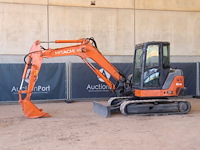 Rupsgraafmachine hitachi zx65usb-3f diesel 40kw 2012 - afbeelding 1 van  1