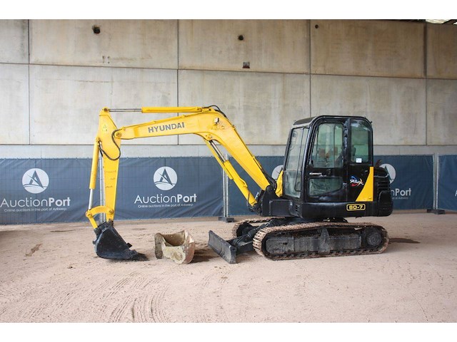 Rupsgraafmachine hyundai r60-7 diesel 53kw 2012 - afbeelding 1 van  1