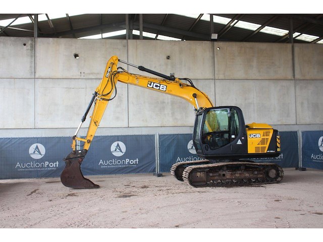 Rupsgraafmachine jcb js130lc diesel 81kw 2015 - afbeelding 1 van  1