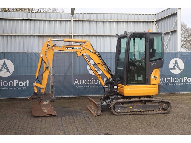 Rupsgraafmachine kato hd27 v4 diesel 13.6kw 2019 - afbeelding 1 van  1