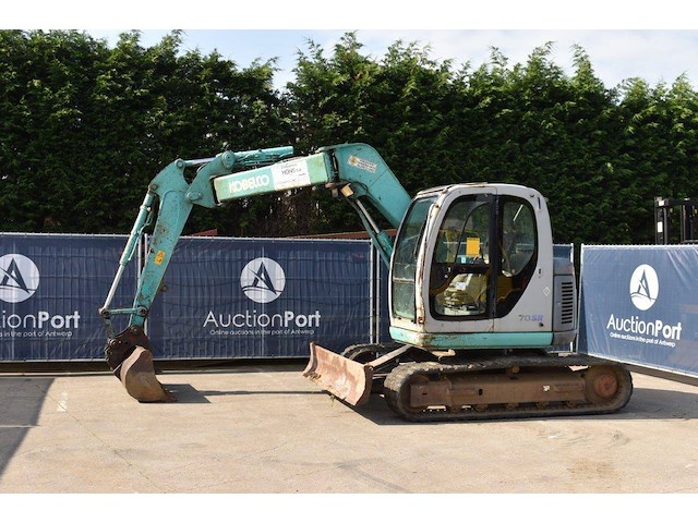 Rupsgraafmachine kobelco 70sr diesel - afbeelding 1 van  1