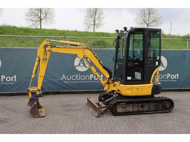 Rupsgraafmachine komatsu pc26mr-3 diesel 2018 - afbeelding 1 van  1
