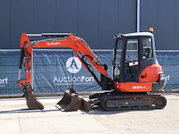 Rupsgraafmachine kubota kx121-3α diesel 29.4kw 2015