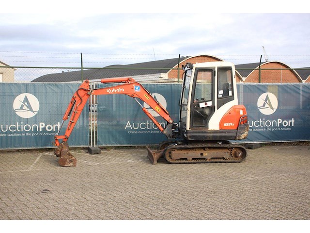 Rupsgraafmachine kubota kx61-3 diesel 18.2kw 2009 - afbeelding 1 van  1