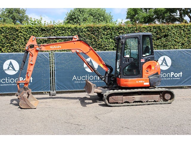 Rupsgraafmachine kubota u48-4 diesel 30kw 2013 - afbeelding 1 van  1