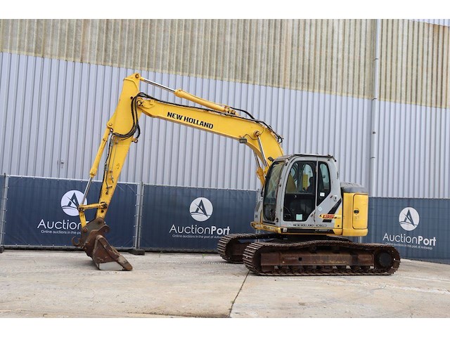 Rupsgraafmachine new holland kobelco e135bsr-2 diesel 69.2kw 2008 - afbeelding 1 van  1