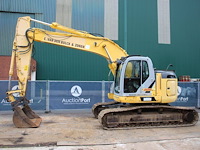 Rupsgraafmachine new holland kobelco e225bsr diesel 114kw 2008 - afbeelding 1 van  1