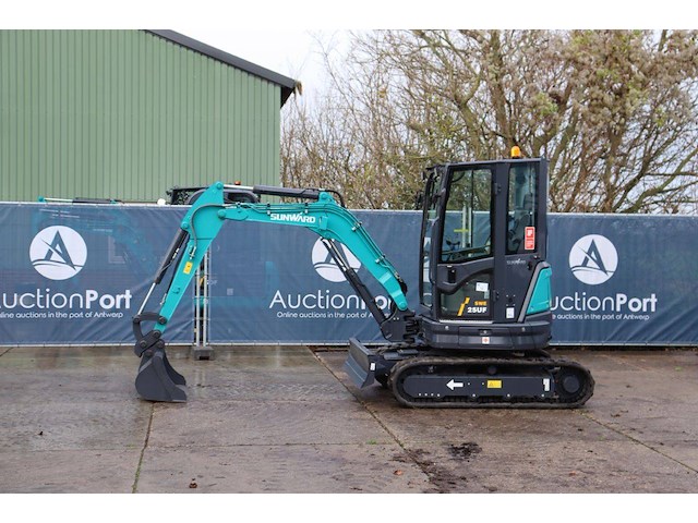 Rupsgraafmachine sunward swe 25uf diesel 14.6kw 2024 - afbeelding 1 van  1