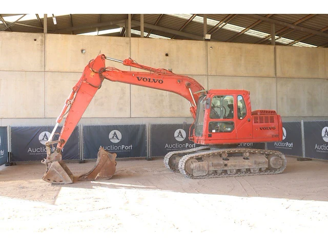 Rupsgraafmachine volvo ec140b diesel 69kw 2004 - afbeelding 1 van  1