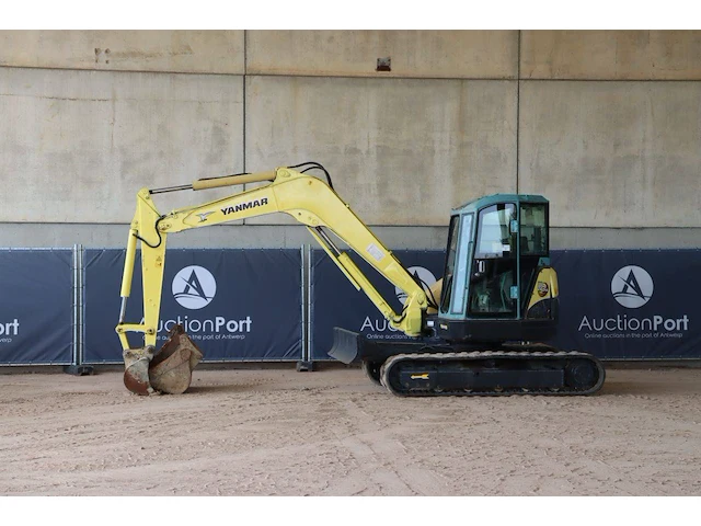 Rupsgraafmachine yanmar vio75-b diesel 52kw 2012 - afbeelding 1 van  1