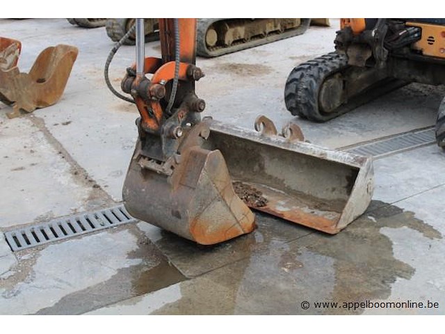 Rupskraan hitachi zx300-2, bj 2006, serienummer hcm1m700a00011270 - afbeelding 2 van  6