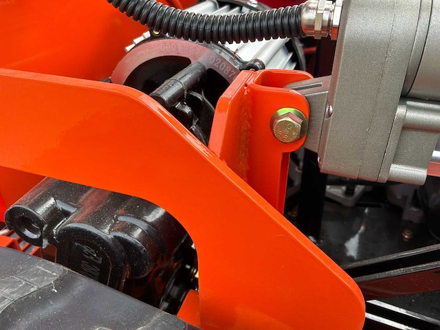 Rupstractor-type maaier - afbeelding 9 van  24