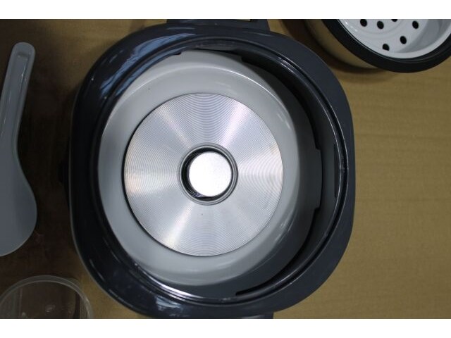 Russell hobbs elektrische rijstkoker - afbeelding 3 van  5