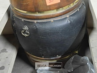 Rustiek drankkabinet of wijnvat-meubel - afbeelding 2 van  3